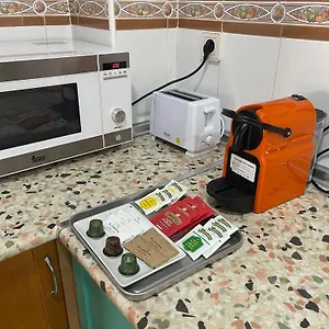 Apartamento Confortable-tranquilo Junto Al Centro, Málaga